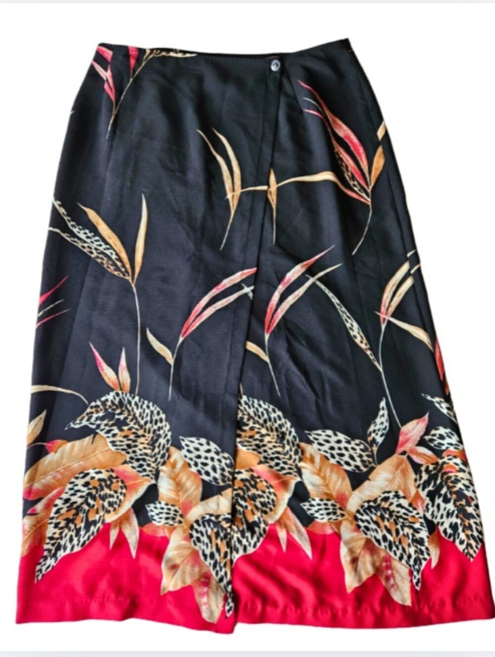 🍂Black Pareo Maxi Skirt with Red Hem and Tropical Leaf Print | Size 14 | 🇨🇦